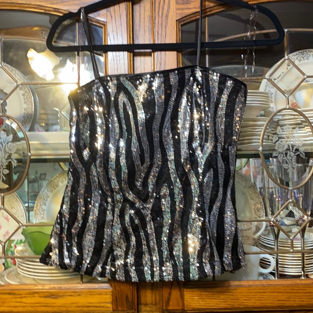 Body Central Zebra Print Top